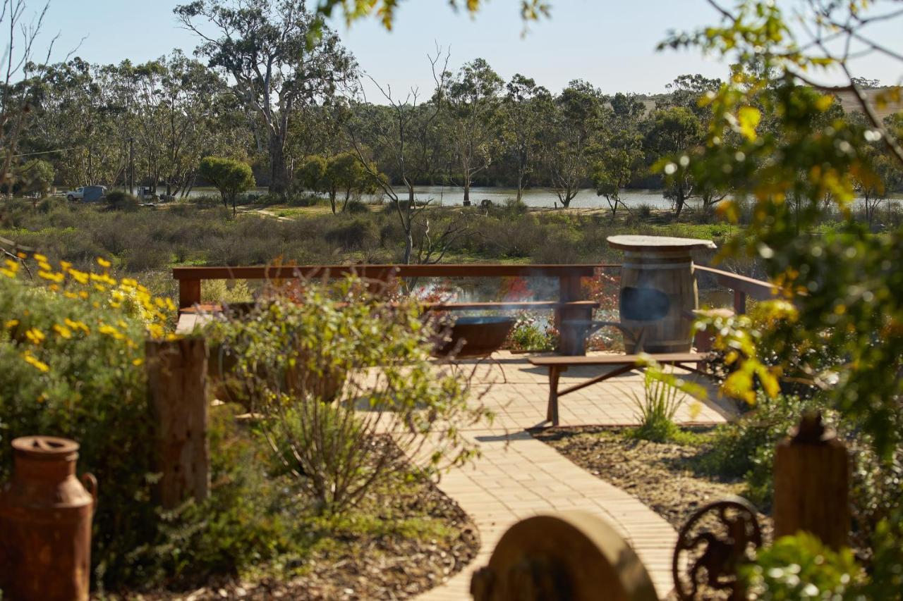 Lake Bywater Cottage Walker Flat Екстериор снимка