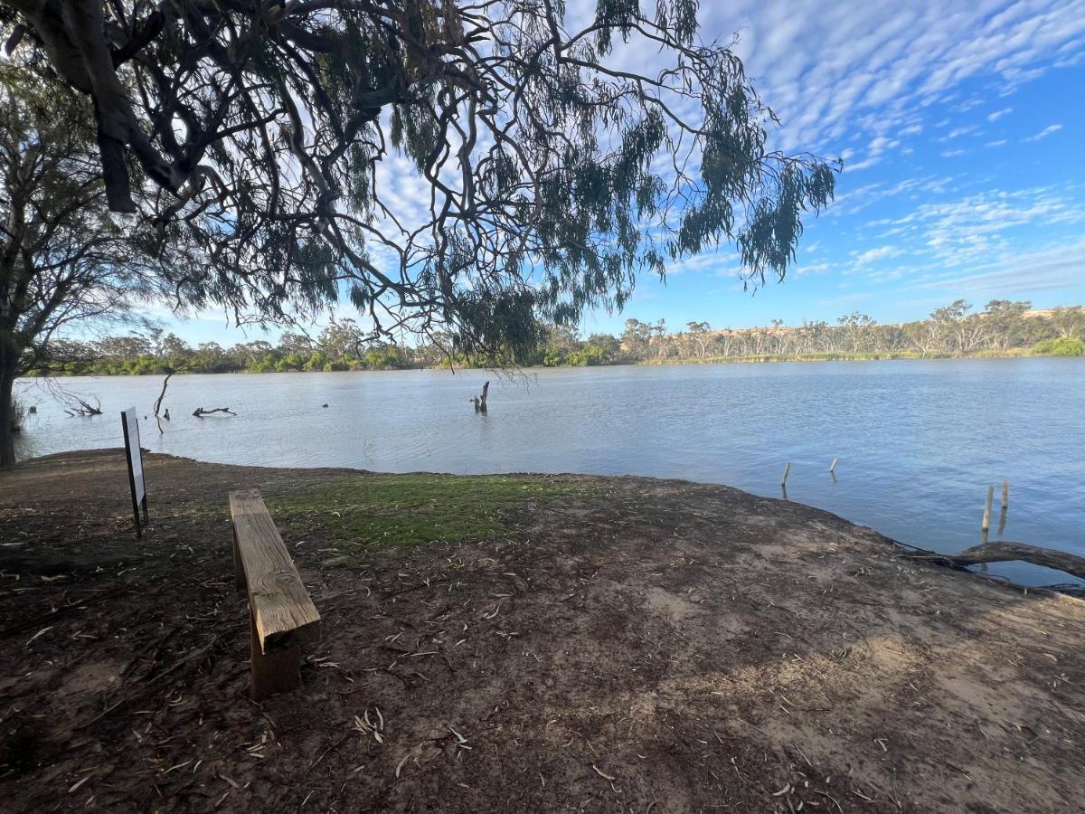 Lake Bywater Cottage Walker Flat Екстериор снимка